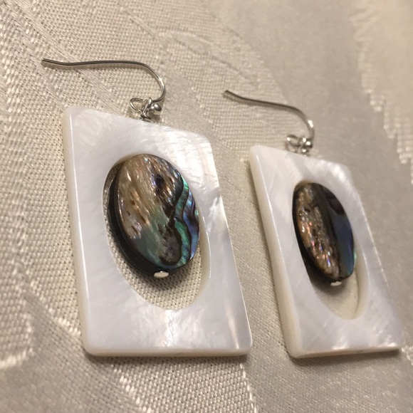 Abalone and Mother of Pearls earrings.✨ - Picture 5 of 7
